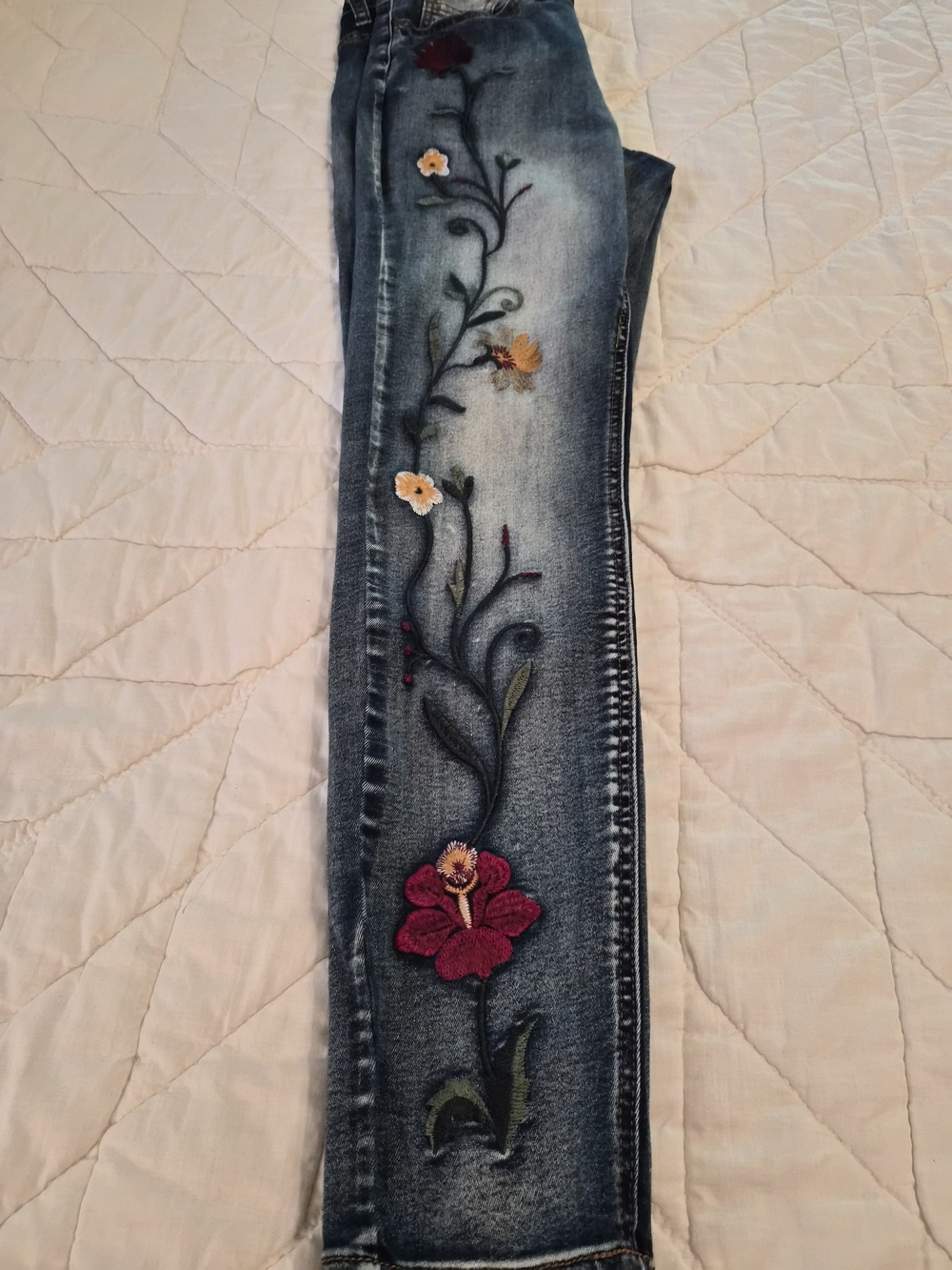 VENUS Blue Skinny Jeans with Floral Embroidery - Picture 9 of 11